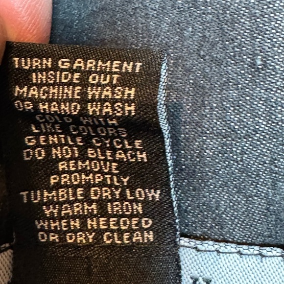 Larry Levine Stretch Denim Pleated Flare Skirt - Picture 6 of 6